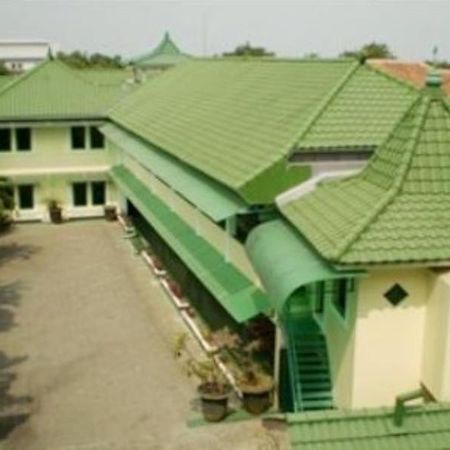 Hotel Permata Hijau Cirebon Exterior photo