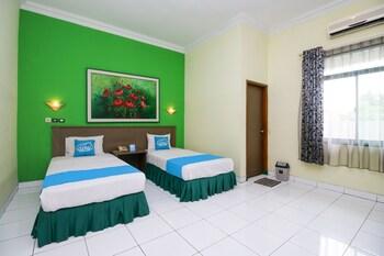 Hotel Permata Hijau Cirebon Exterior photo